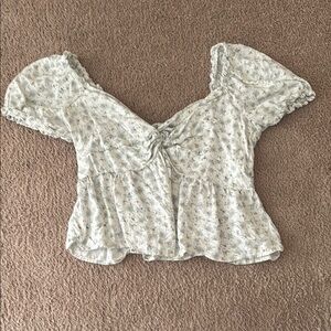 Arizona Jean Company White Cream Ruffled Tie Front Blouse